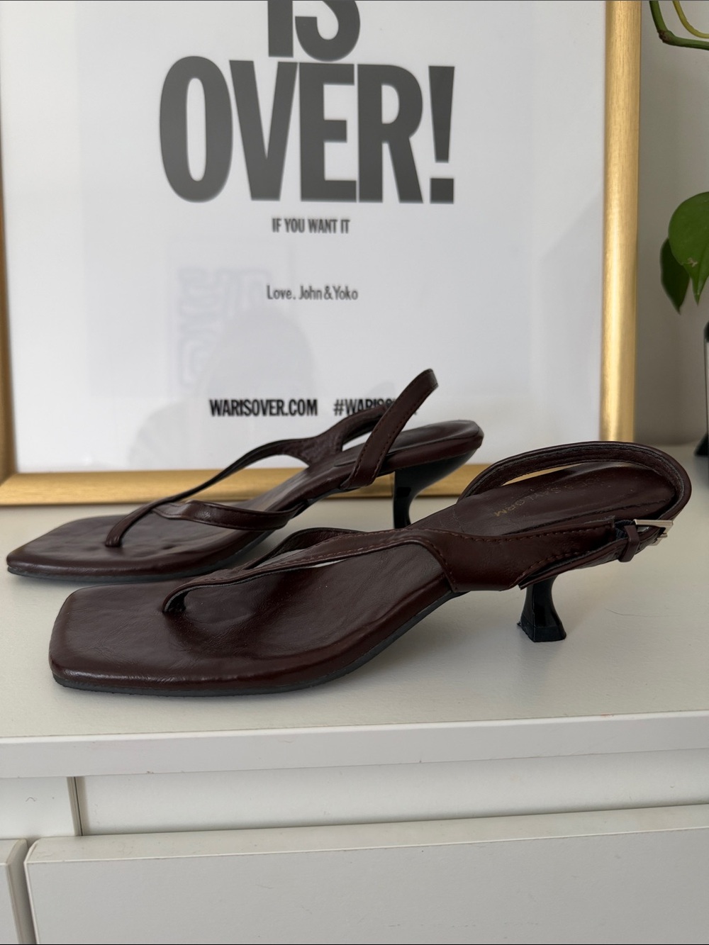Minimalist Brown Leather Slingback Sandals - Picture 3 of 4